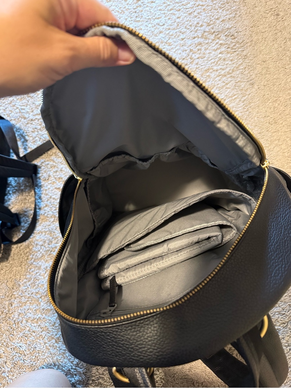 Diaper bag - Picture 4 of 4